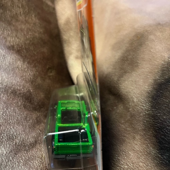 Matchbox’20 Jeep Gladiator Green, 7/102 - Picture 3 of 4